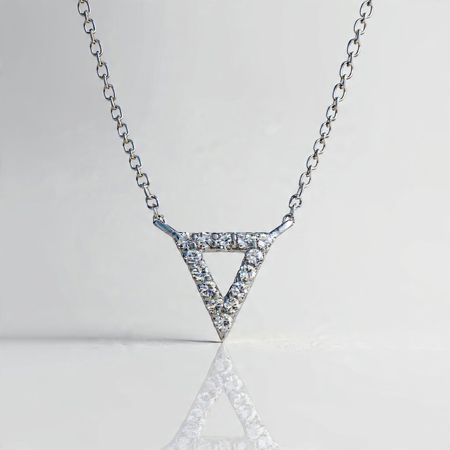 DIAMOND INVERTED TRIANGLE PENDANT IN WHITE GOLD