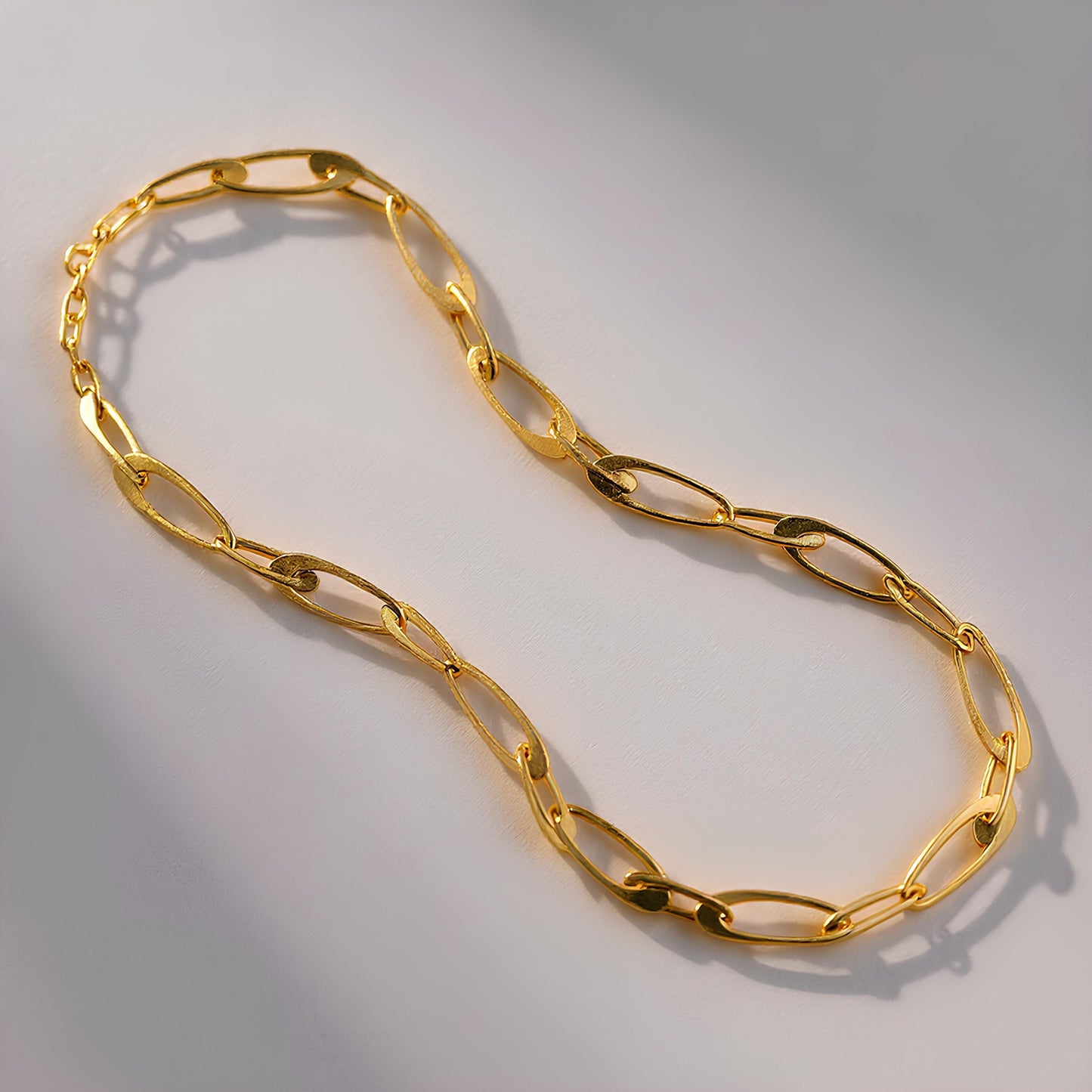 YELLOW GOLD ITALIAN OVAL LINKS NECKLACE